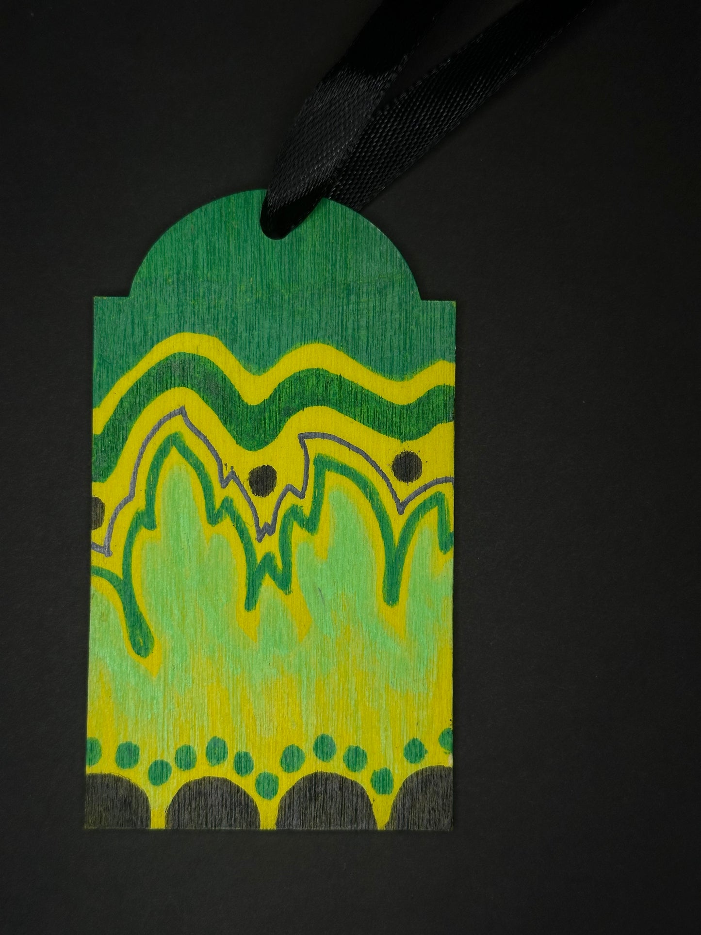 Green Flame Gift Tag Ornament