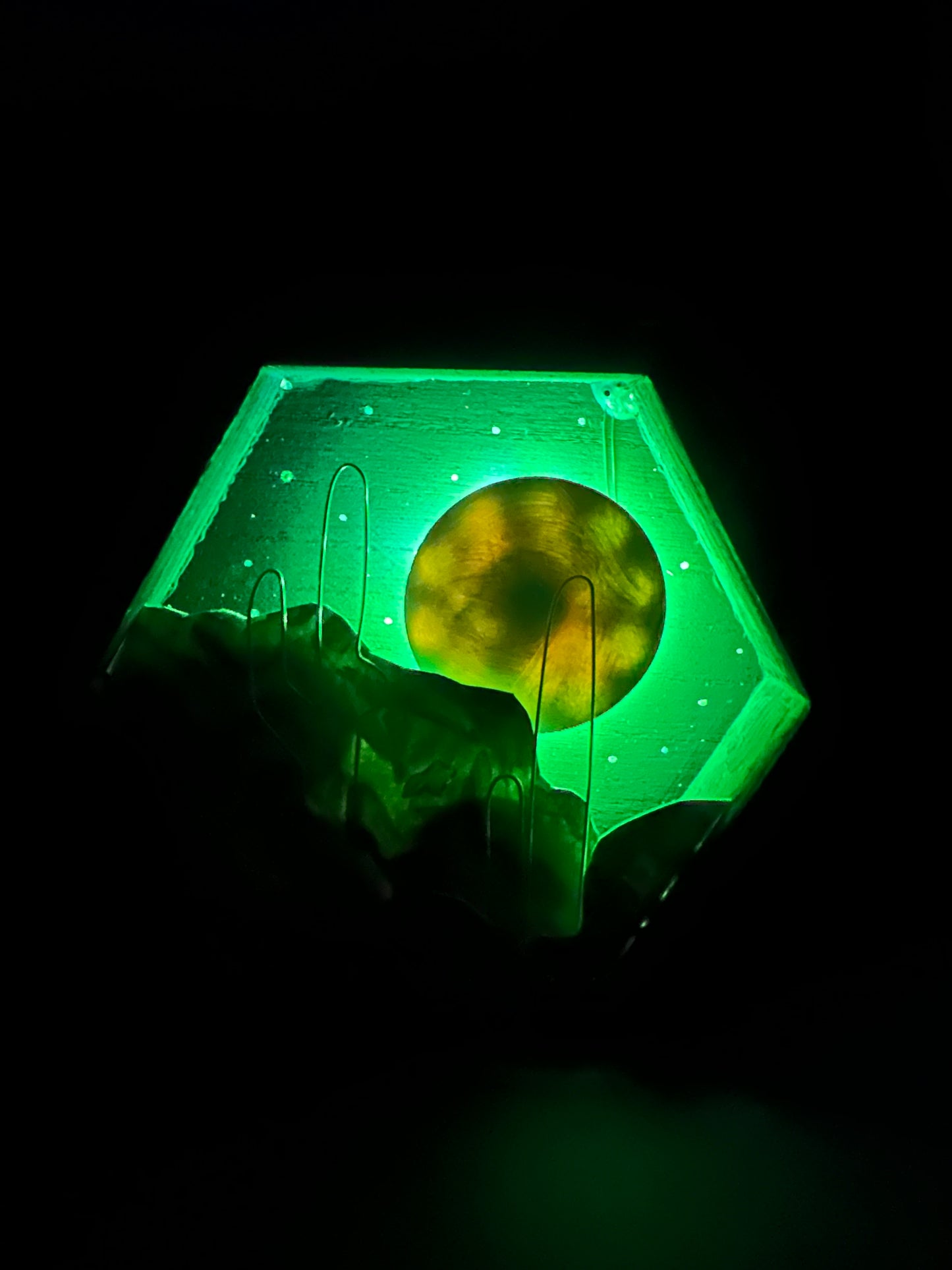 Caja de luz iluminada “Neon Moon #2”
